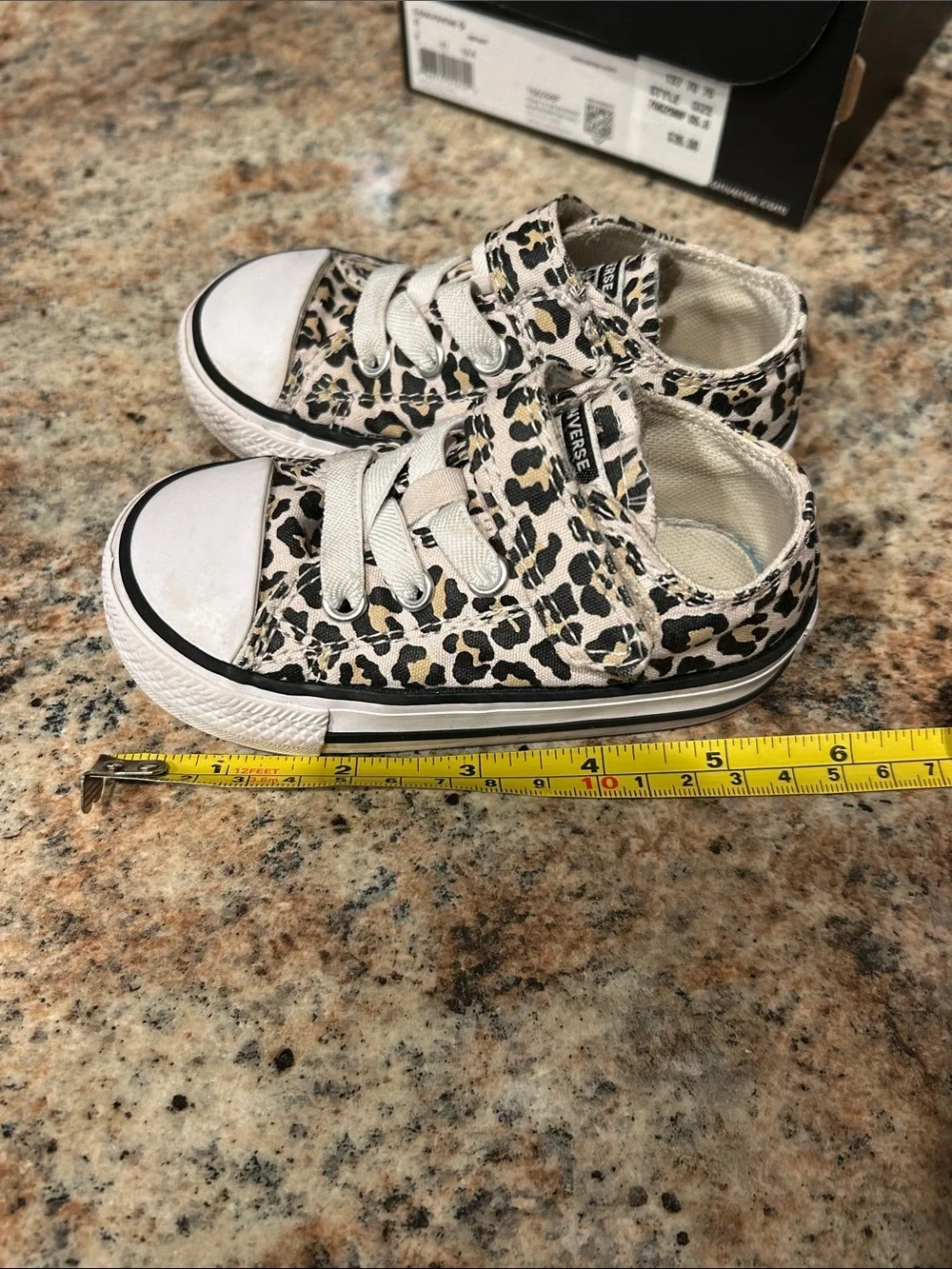 Converse infant size 5 Leopard Print shoes w/ box